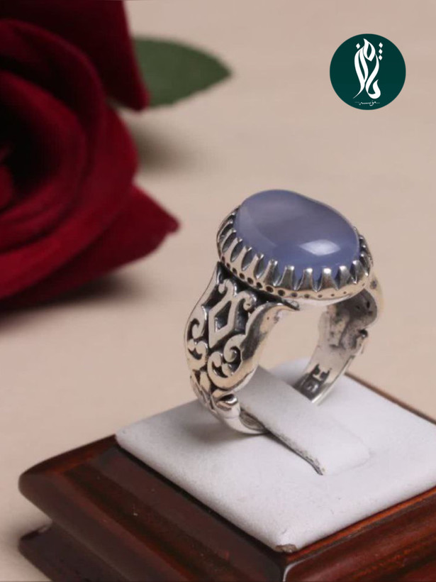 انگشتر عقیق یمنی کبود